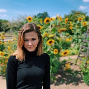 Meet your Posher, Madeleine